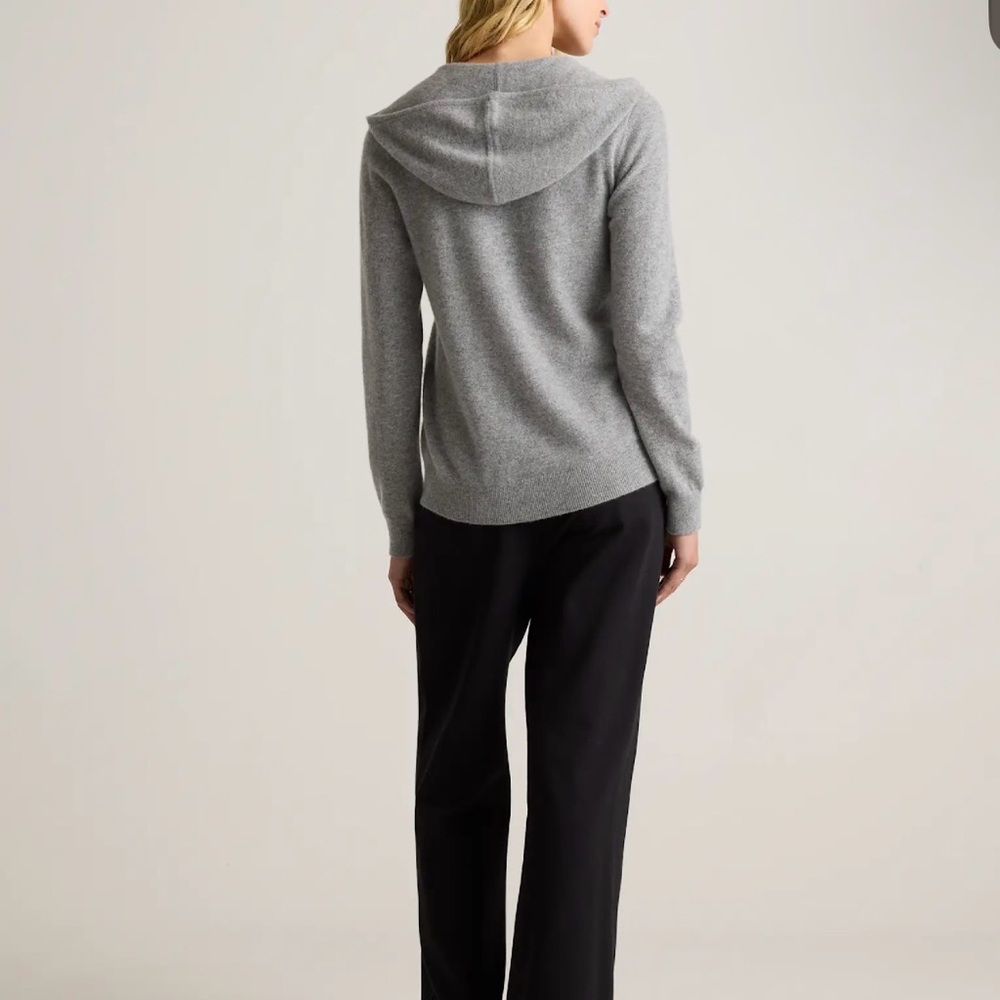 Quince Mongolian Cashmere Heather Gray Zip-Up Hoodie size X-Small 1033 - Picture 4 of 5